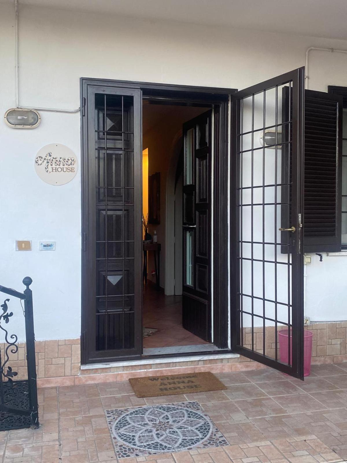Anna House Apartment